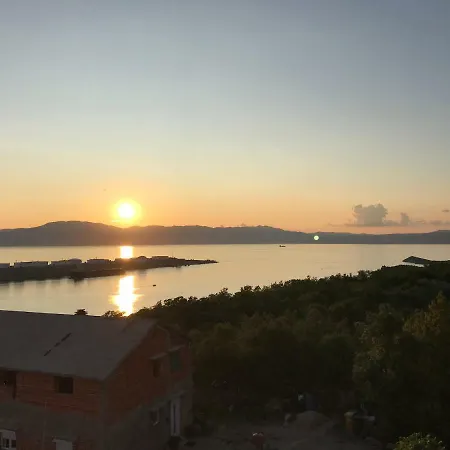 Michael & Petra , Omisalj, Insel Krk, Kroatien * Omisalj